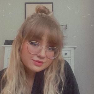 Meet your Posher, Chey